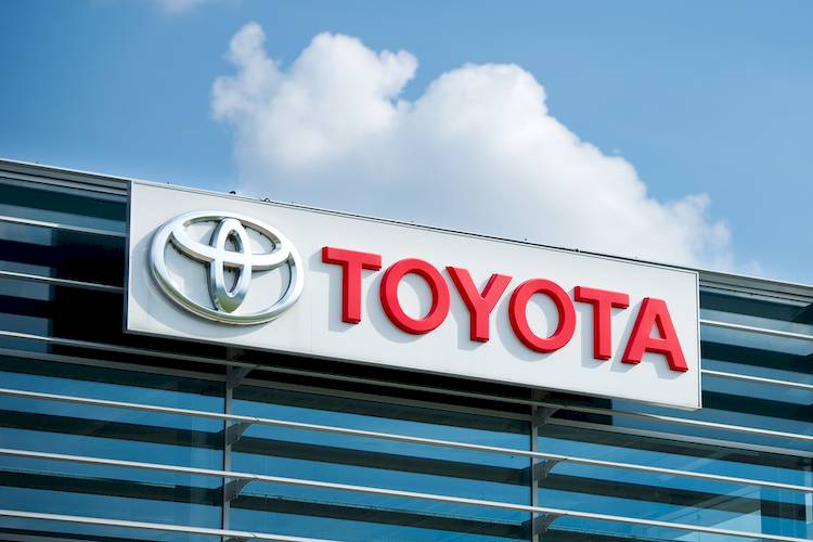How to Get Toyota Dealership Certified YourMechanic Advice